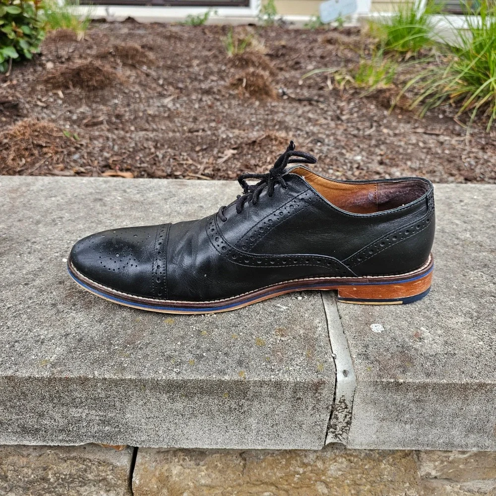 Johnston & Murphy 9.5 Cap Toe Dress Shoes Black‎ Leather Brogue Oxfords Work